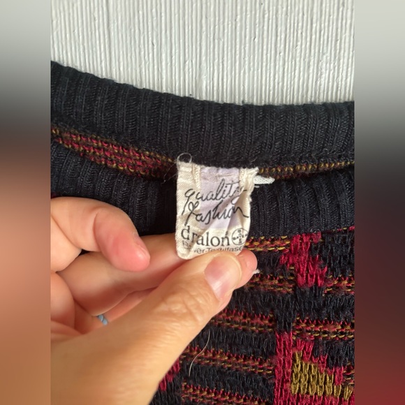 Vintage Men's Multicolor Patterned Sweater - Picture 2 of 8